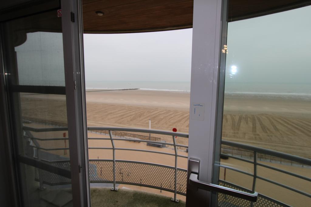 Appartement Zeezicht Ostend Room photo